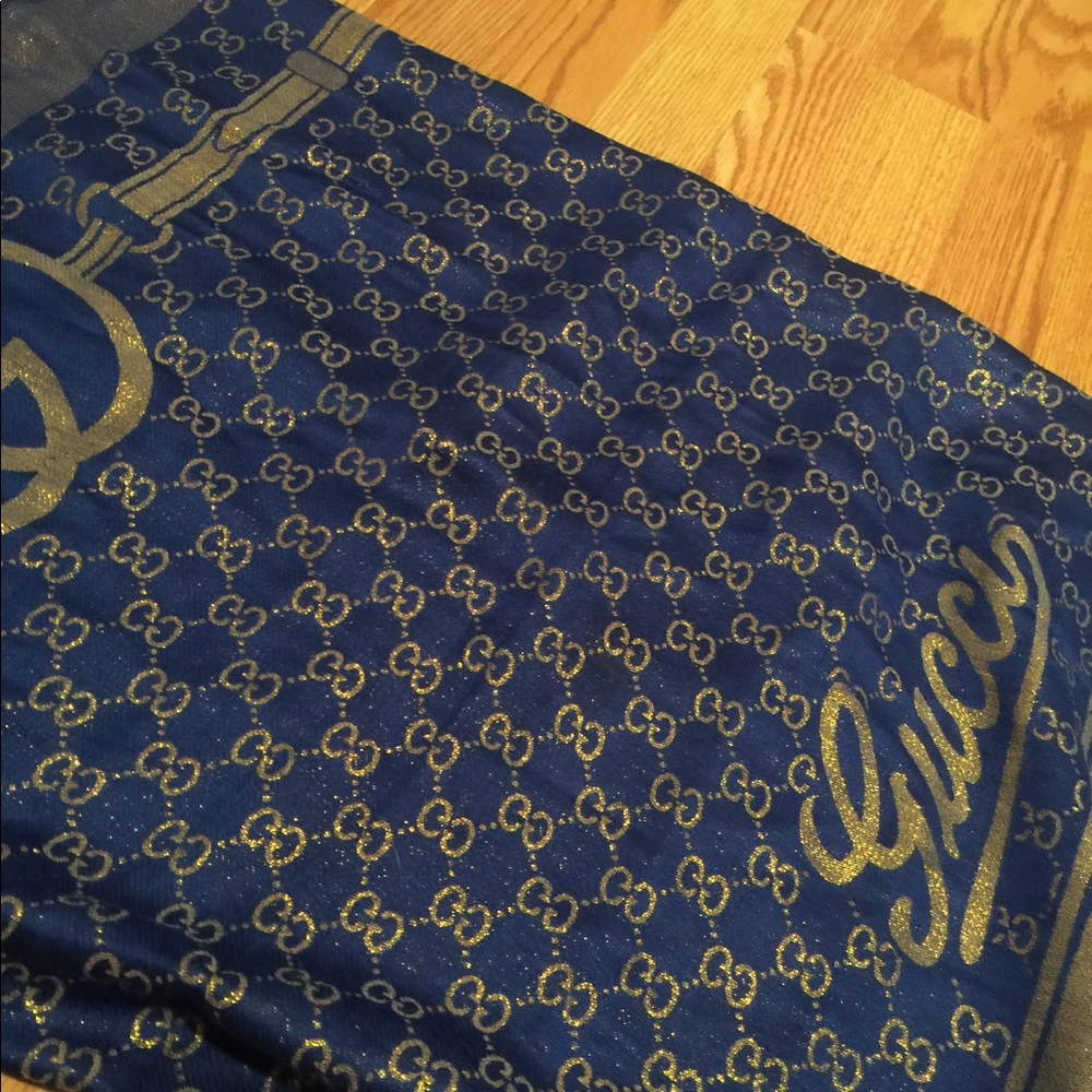 Gucci 2/1 scarf Blue and Gold